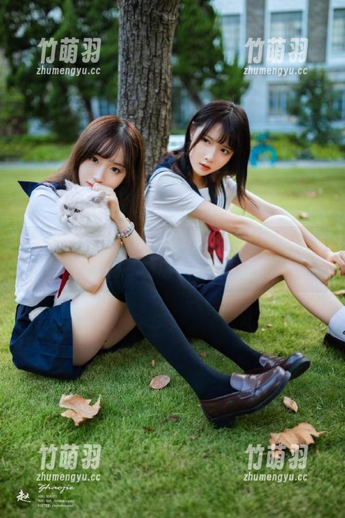 模范学院 - Laura苏雨彤裸足写真为你展现，回归自然的质朴与真实之美.txt