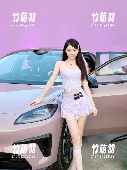 模范学院 - 感受SiByl李思宁的日常：那些让人惊艳的作品与图片背后的故事.txt
