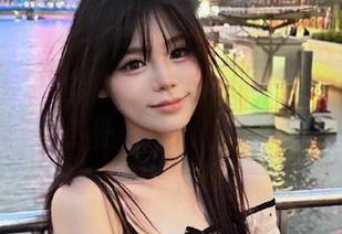 模范学院 – 柳侑绮Sevenbaby夏天写真网盘下载，感受她带来的无限清爽！.txt
