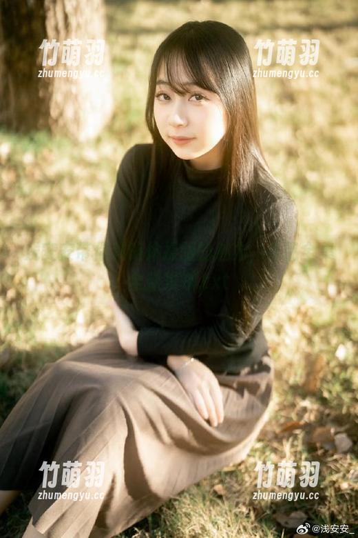 浅安安 浅安安带你领略体操服的魅力,作品全集全新发布.txt