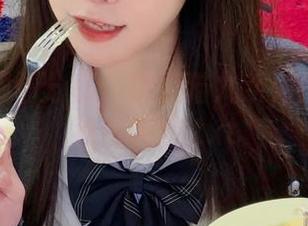 猫九酱倾情分享：铁索猫九系列图片展现独特风貌.txt