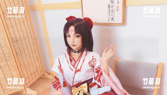 绝对企划：神楽坂真冬绽放的黑白丝写真，照片唤醒心中对冬季的浪漫幻想.txt