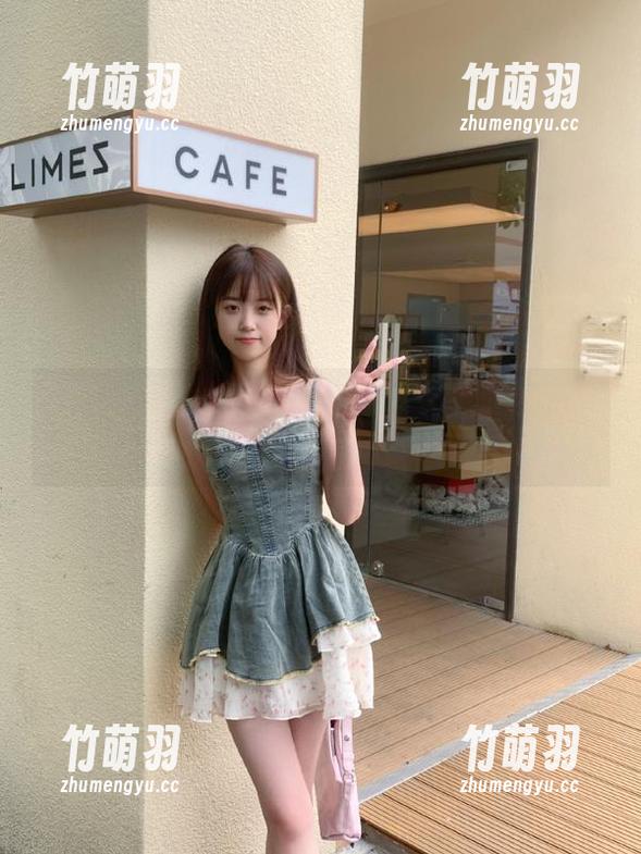 秀人网 - Barbie可儿连体衣精选图集：每一帧都透视她的个性与魅力.txt