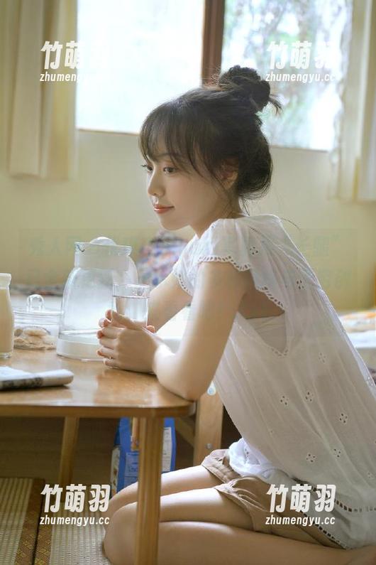 秀人网 - 优琪琪子yuki写真集“长腿”已全新更新，展示她的多样风格与无穷创意，来看看吧！.txt