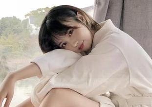 秀人网 – 瑜伽之美：佘贝拉bella原图与合集中的自嘲与坚持.txt