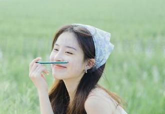 秀人网 – 跨越时光的利世女友私房写真，承载爱的记忆.txt
