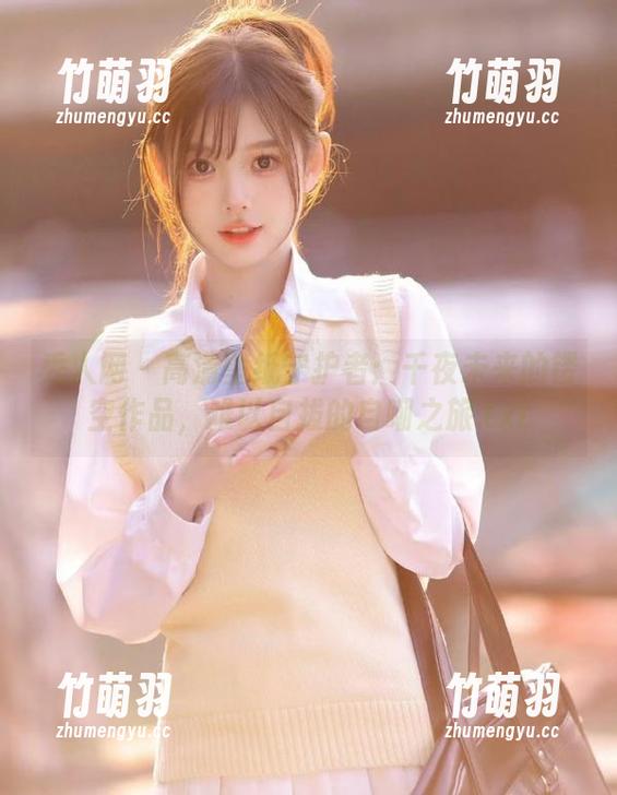 秀人网 - 高清壁纸守护者：千夜未来的镂空作品，难以自拔的自嘲之旅.txt