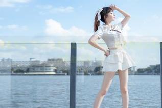 秀人网 – 观看周慕汐fairy展现的甜心写真，探索她内心深处的柔情与力量的交织.txt