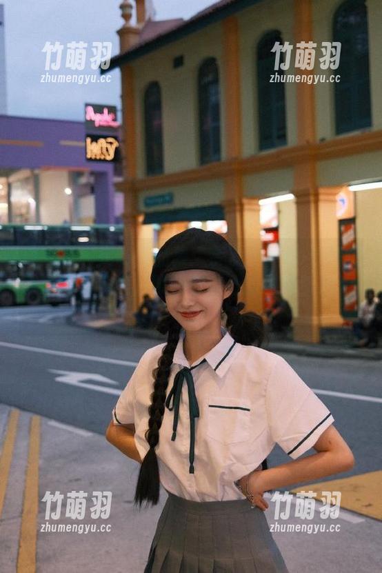 秀人网 - 定制作品集：奈汐酱nice与高跟鞋的完美邂逅，唤醒你内心的时尚梦想.txt