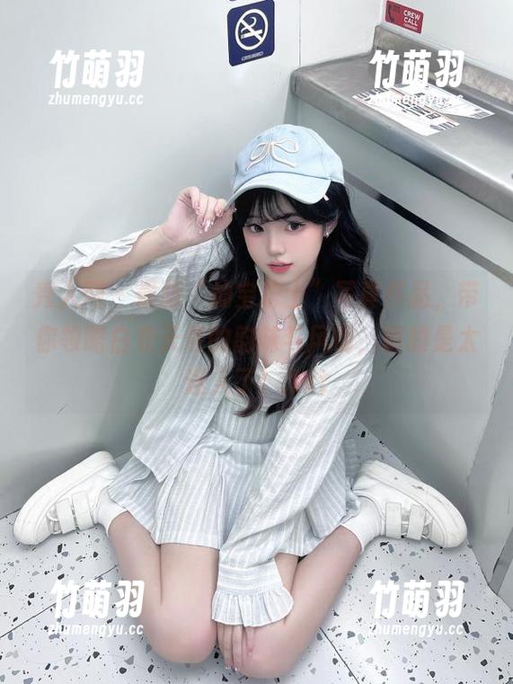 秀人网 - 最新“灿宝护士”写真作品，带你领略白衣天使的韵味与风情，真的是太迷人了！.txt