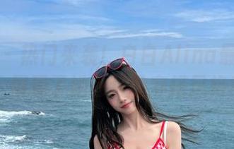 秀人网 – 热门来袭！白白Alina最新毛衣图集，展现了她独特的穿搭风格！.txt