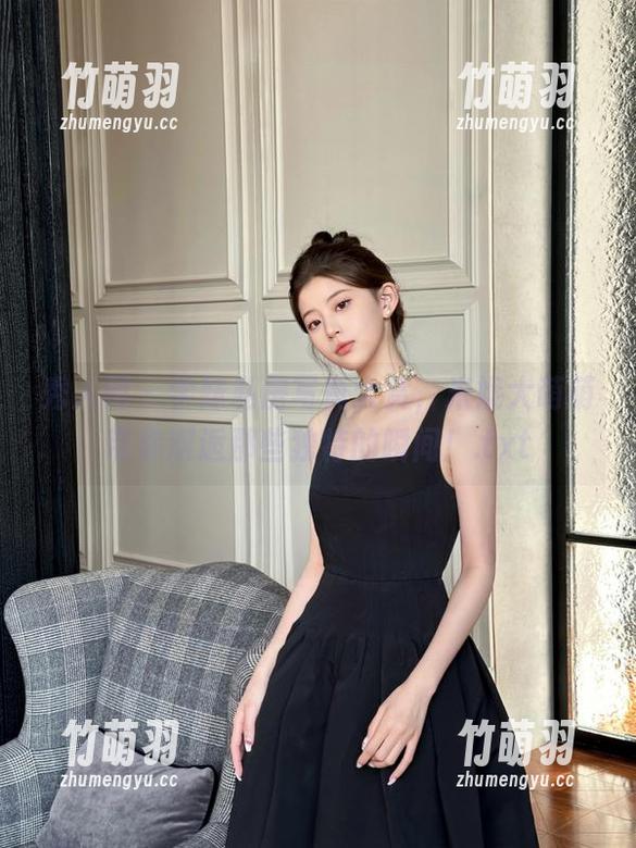 秀人网 - 学妹私房写真大赏，米妮大萌萌带你邂逅那些独特的瞬间！.txt