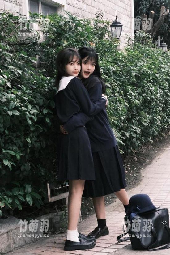 秀人网 - 福利奉上！舒林培眼镜作品原图，绝美写真等你欣赏.txt