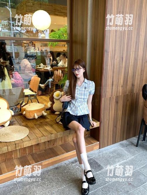 秀人网 - 惊艳瞬间：免费获取薇薇酱女神的写真照片.txt