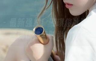 秀人网 – 最新强推！麦琪绫冰激淋吊带写真原图，展现优雅与时尚的完美结合.txt
