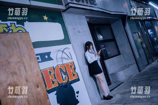 秋和柯基的私房图包：瑜伽带你进入一个妖媚的梦境！.txt