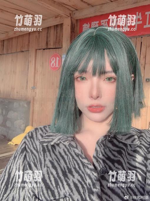 精选秋和柯基兔女郎写真原图合集，带你进入梦幻般的视觉之旅.txt