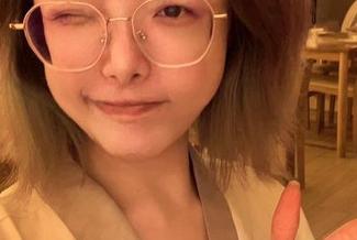 寻找秋和柯基的学妹之美：全新写真集精选带你感受温柔时光.txt