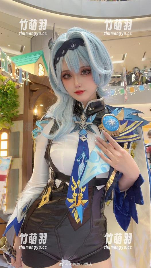 秋楚楚不秃头小玉写真分享：在线丰富资源，领略个性之美.txt