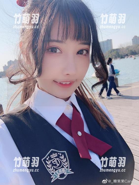 糖果果Candy倾情推荐：12月舰长图集，与你共享冬日的美丽景致.txt