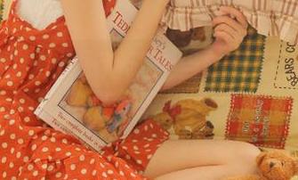 紧急企划 – 小恩浴缸：当性感与艺术交融，她的作品分享引人思考.txt