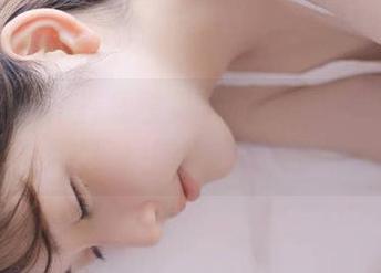 紧急企划 – 在线看见希w穿睡衣，绝对违背你的常识！原图神秘揭晓！.txt