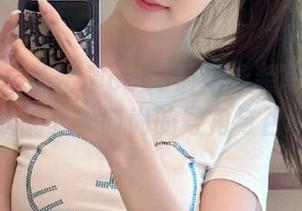 美媛馆 – 陈怡曼coco最新泳装写真大公开，吹响夏季时尚的号角与召唤.txt