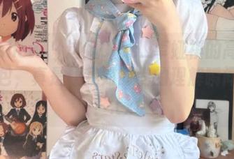 花漾show – 这组Cris_卓娅祺的高清皮衣图包，真是让我对时尚的理解瞬间崩塌！.txt