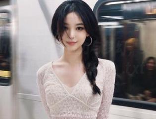花漾show – 追寻魅力与梦幻，艾静香兔女郎高清图册来袭！.txt