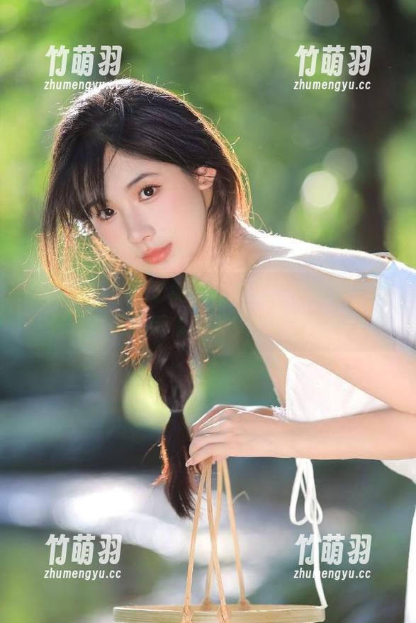 蜜桃社 - 惊艳清纯模特Cris_卓娅祺，免费写真资源带你进入梦幻世界！.txt