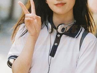 蜜桃社 – 琳琳ailin最新全套灰丝系列写真曝光，原图完美捕捉每一细节！.txt