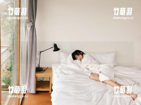 袜啵啵 - 苏苏高跟鞋美图合集：为你展现无限魅力，优雅与个性的完美结合.txt
