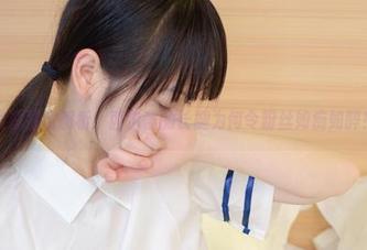 私拍资源独家解析：西尔酱的长腿为何令粉丝如痴如醉！.txt