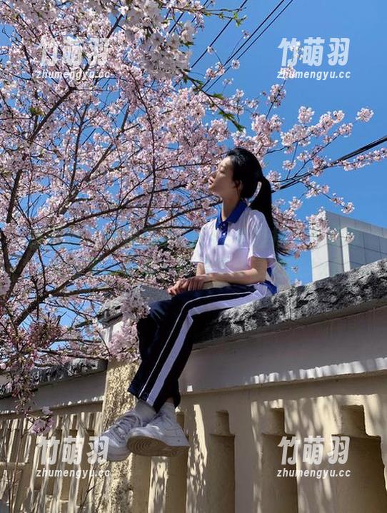 语画界 - 唯美高清Cris_卓娅祺天台写真大合集，开启一场视觉盛宴之旅.txt