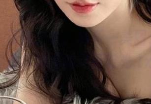 语画界 – 清纯之美：林乐一美图合集，捕捉青春瞬间的绚丽时光.txt