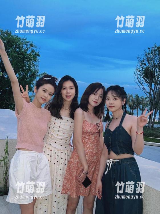 语画界 - 程程程第二套写真图集更新，完整记录她的每一个动人瞬间.txt