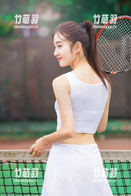 贝贝琪Becky魅力无限：解锁塞西莉亚肉肉的写真资源合集精彩瞬间！.txt