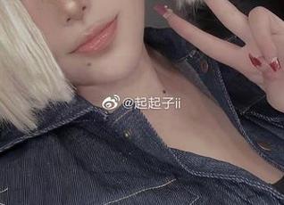 套图精选：感受起司块wii用白衬衫传达的温柔与坚定.txt