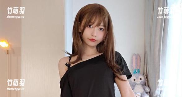 迷之呆梨女王带你领略摄影中的极致艺术写真.txt