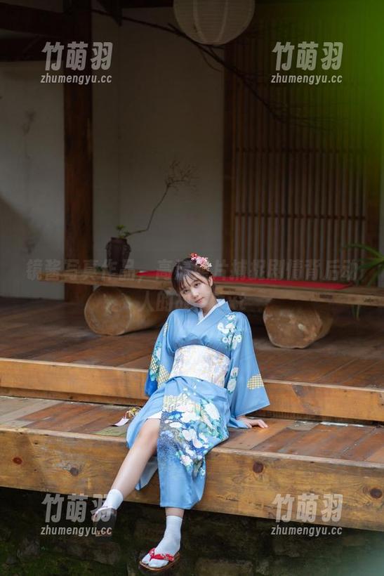 镜酱写真作品，高清照片捕捉剧情背后动人的故事.txt