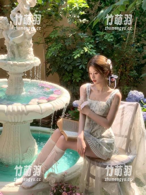 青丘女神 - 娜娜美脚图包：当美不只在脸，各位请关注我的脚趾！.txt