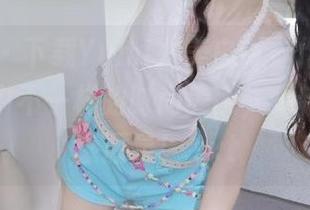 青豆客 – 下载Yumi尤美白衬衫作品，发现图库中不一样的时尚美感，焕新你的灵感源泉！.txt
