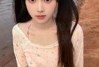 青豆客 – 尤Una娜自拍合集，绝美图像带你体验无限下载快乐!.txt