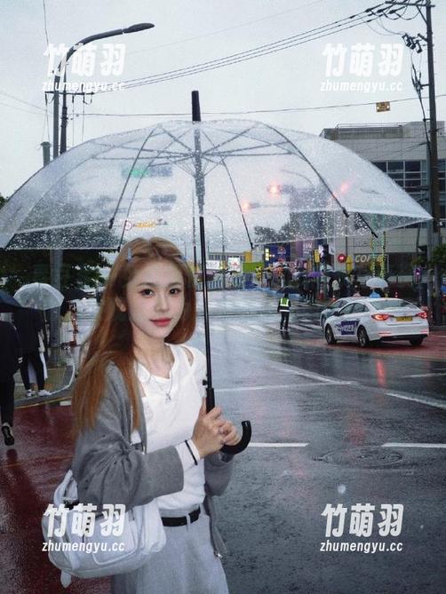 青豆客 - 免费提供绮里嘉Ula内衣写真资源，发现她不为人知的优雅侧面！.txt