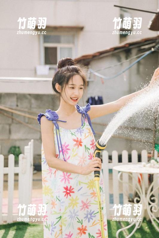 魅妍社-陈雅漫VICKY 魅妍社 - 观看海边的陈雅漫VICKY:这图包里的美景让人沉醉.txt