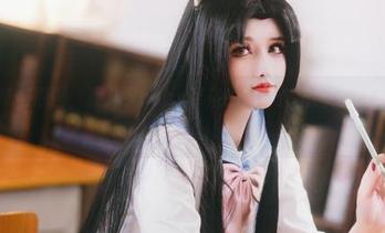 细腻壁纸与原图，鹿八岁baby带来的尼尔：机械纪元2B冰雪魅力.txt