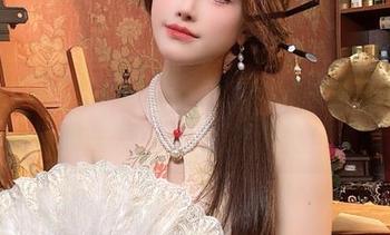 最新“鹿八岁baby”死库水写真合集，畅享唯美图包的视觉盛宴！.txt