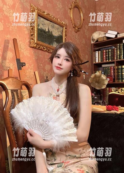 最新“鹿八岁baby”死库水写真合集，畅享唯美图包的视觉盛宴！.txt