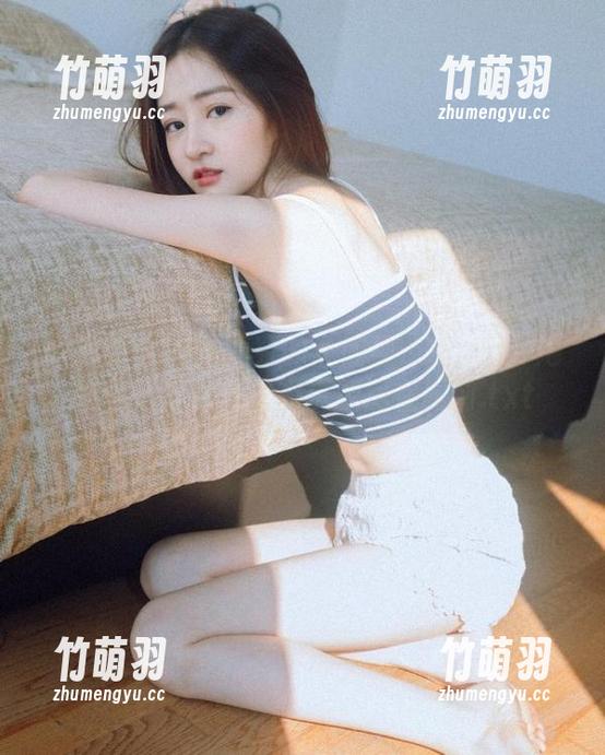微密圈 - 回味无穷的《鹿瑶2022》：她的写真作品与魅力资源尽在眼前.txt
