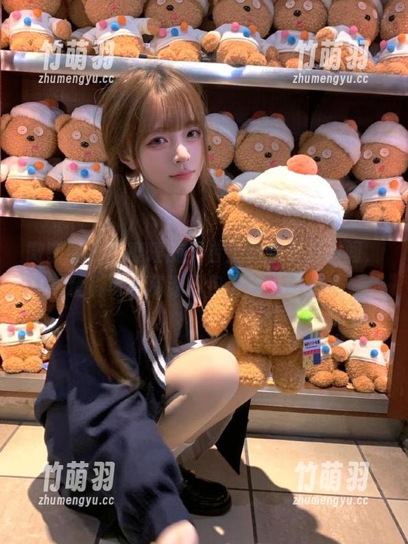 微密圈 - 在鹿瑶的天台上捕捉美丽瞬间，精彩写真资源图包大放送！.txt